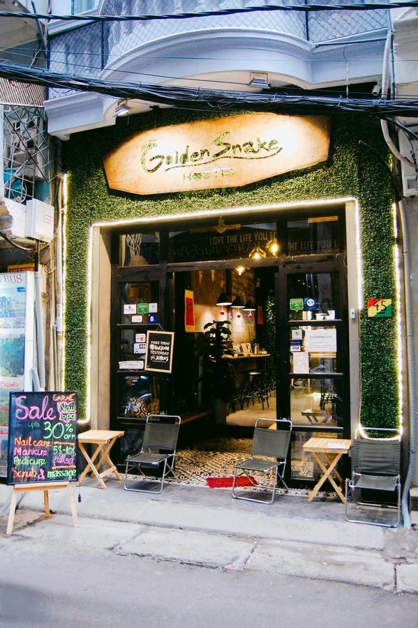 Golden Snake Hostel Hanoi Esterno foto