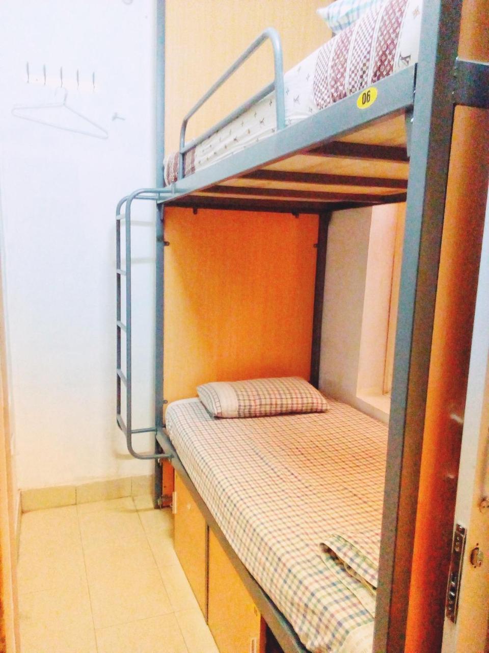 Golden Snake Hostel Hanoi Esterno foto