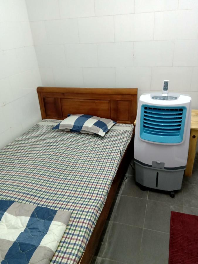 Golden Snake Hostel Hanoi Esterno foto